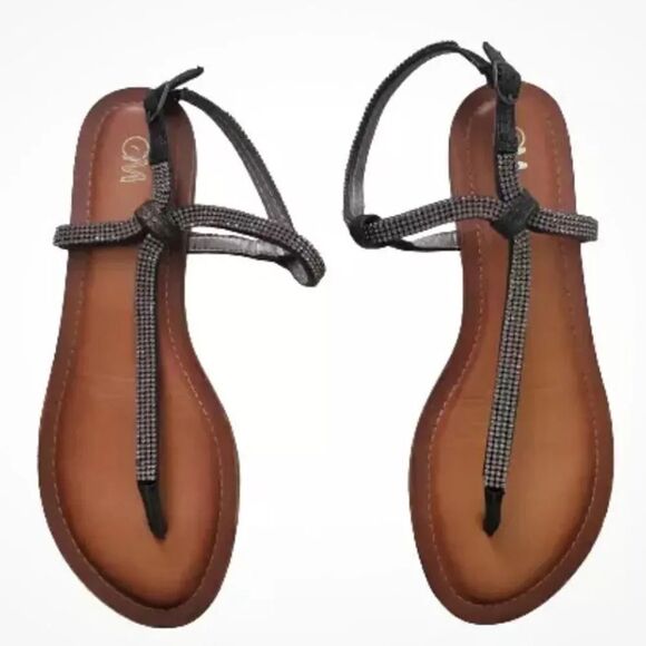 C&M Aria Silver Jeweled Studded Black Flat Thong Sandals Size 8.5 NWT - Picture 1 of 5